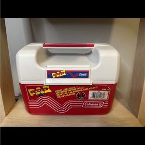Vintage Coleman Red and White lunchbox - EUC - pamphlet included